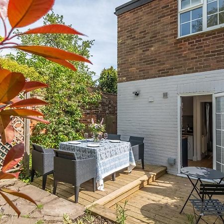 Adorable Cottage With A Log Burner In Heavenly Village - Constable Lodge Nayland المظهر الخارجي الصورة