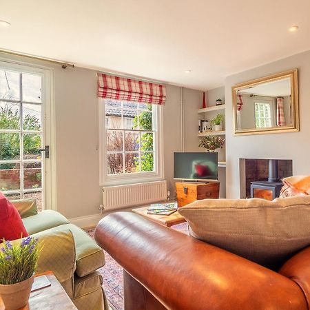 Adorable Cottage With A Log Burner In Heavenly Village - Constable Lodge Nayland المظهر الخارجي الصورة