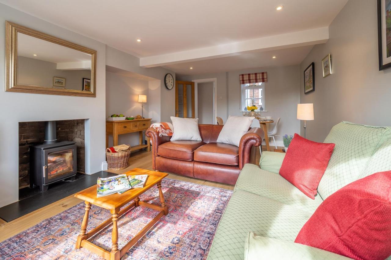 Adorable Cottage With A Log Burner In Heavenly Village - Constable Lodge Nayland المظهر الخارجي الصورة