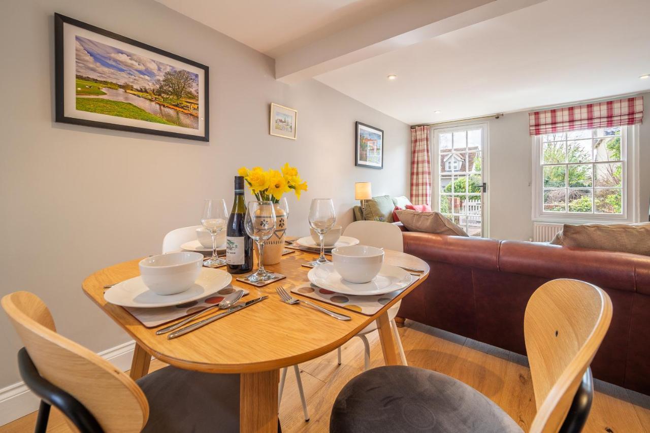 Adorable Cottage With A Log Burner In Heavenly Village - Constable Lodge Nayland المظهر الخارجي الصورة