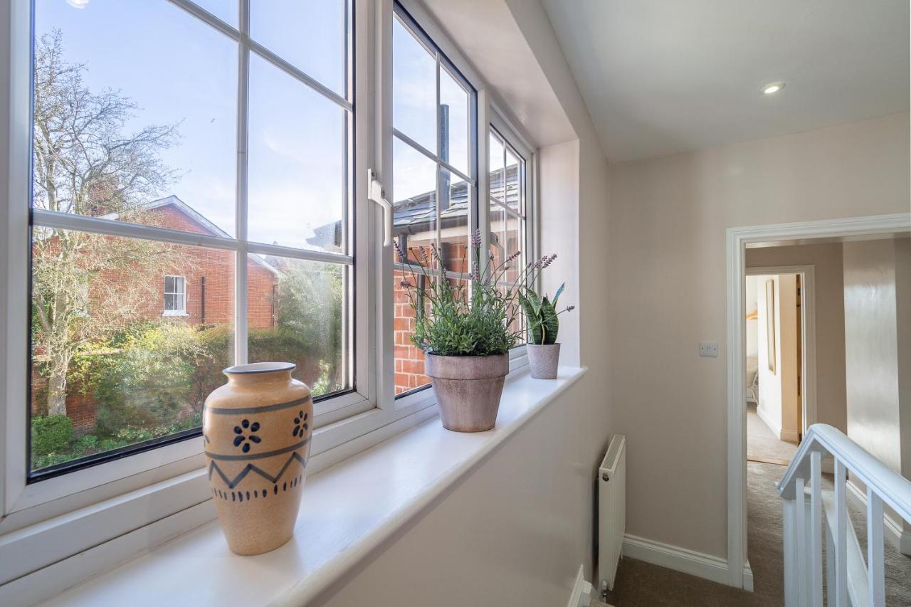 Adorable Cottage With A Log Burner In Heavenly Village - Constable Lodge Nayland المظهر الخارجي الصورة
