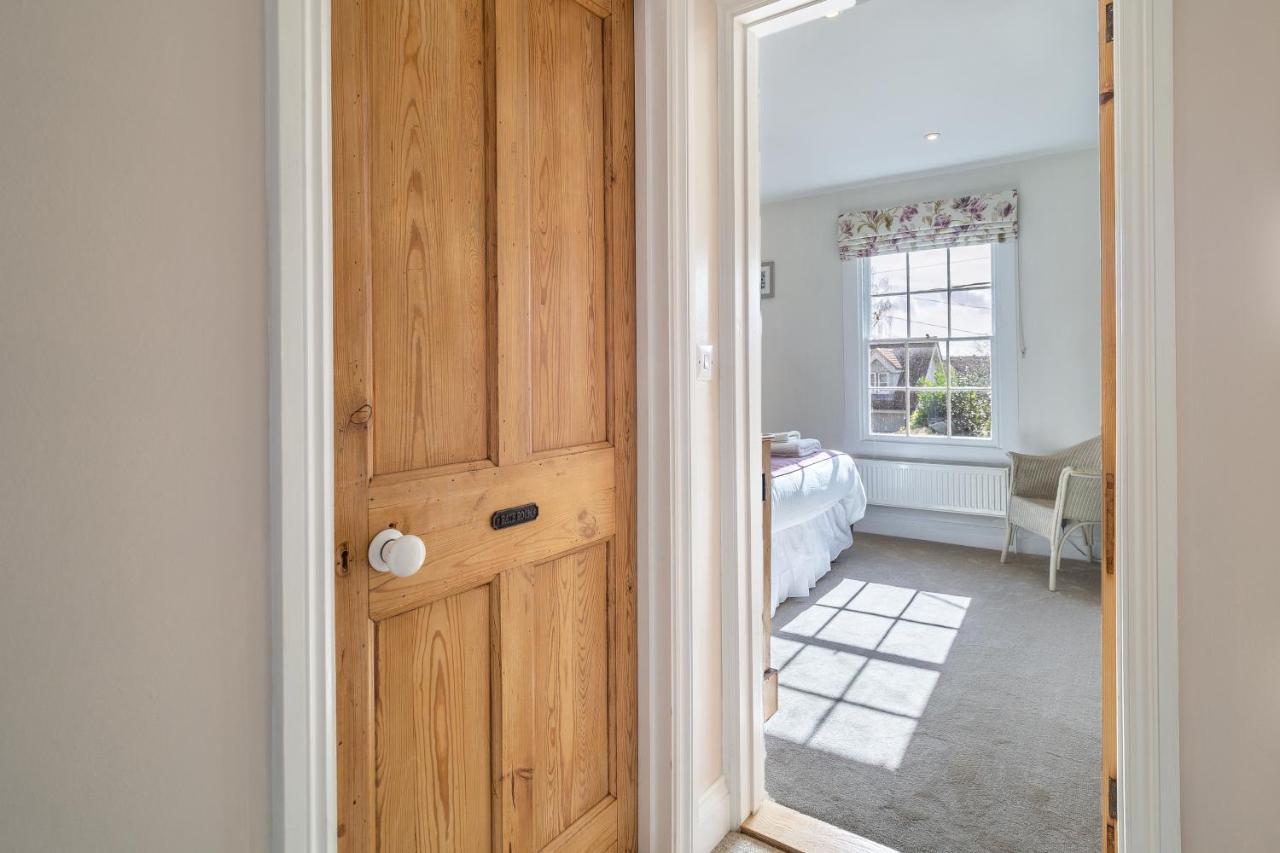 Adorable Cottage With A Log Burner In Heavenly Village - Constable Lodge Nayland المظهر الخارجي الصورة