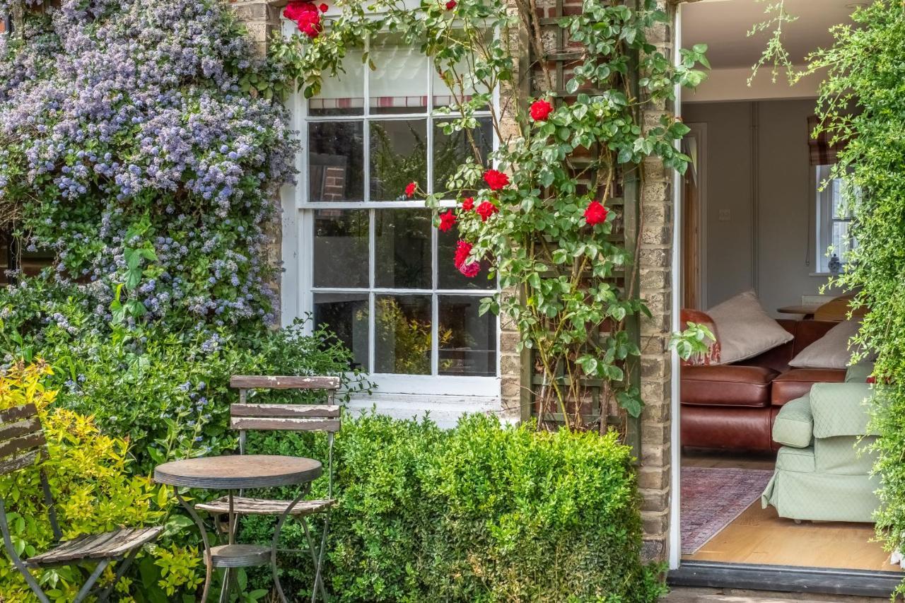 Adorable Cottage With A Log Burner In Heavenly Village - Constable Lodge Nayland المظهر الخارجي الصورة