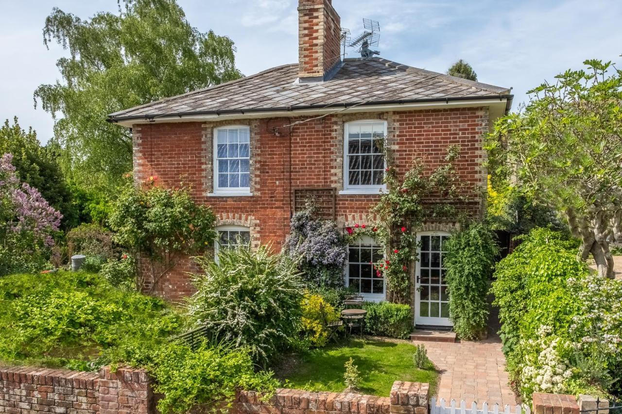 Adorable Cottage With A Log Burner In Heavenly Village - Constable Lodge Nayland المظهر الخارجي الصورة
