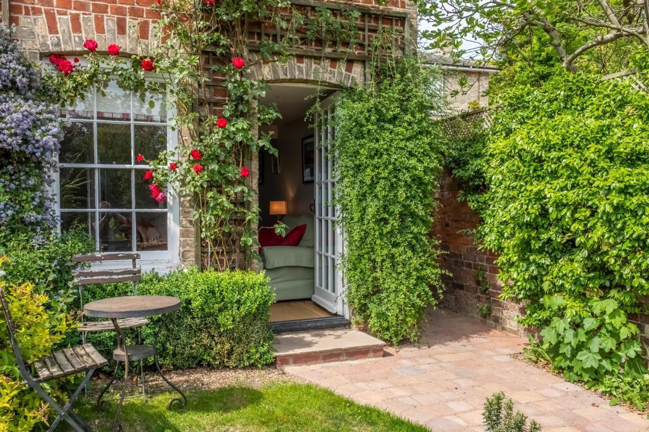 Adorable Cottage With A Log Burner In Heavenly Village - Constable Lodge Nayland المظهر الخارجي الصورة